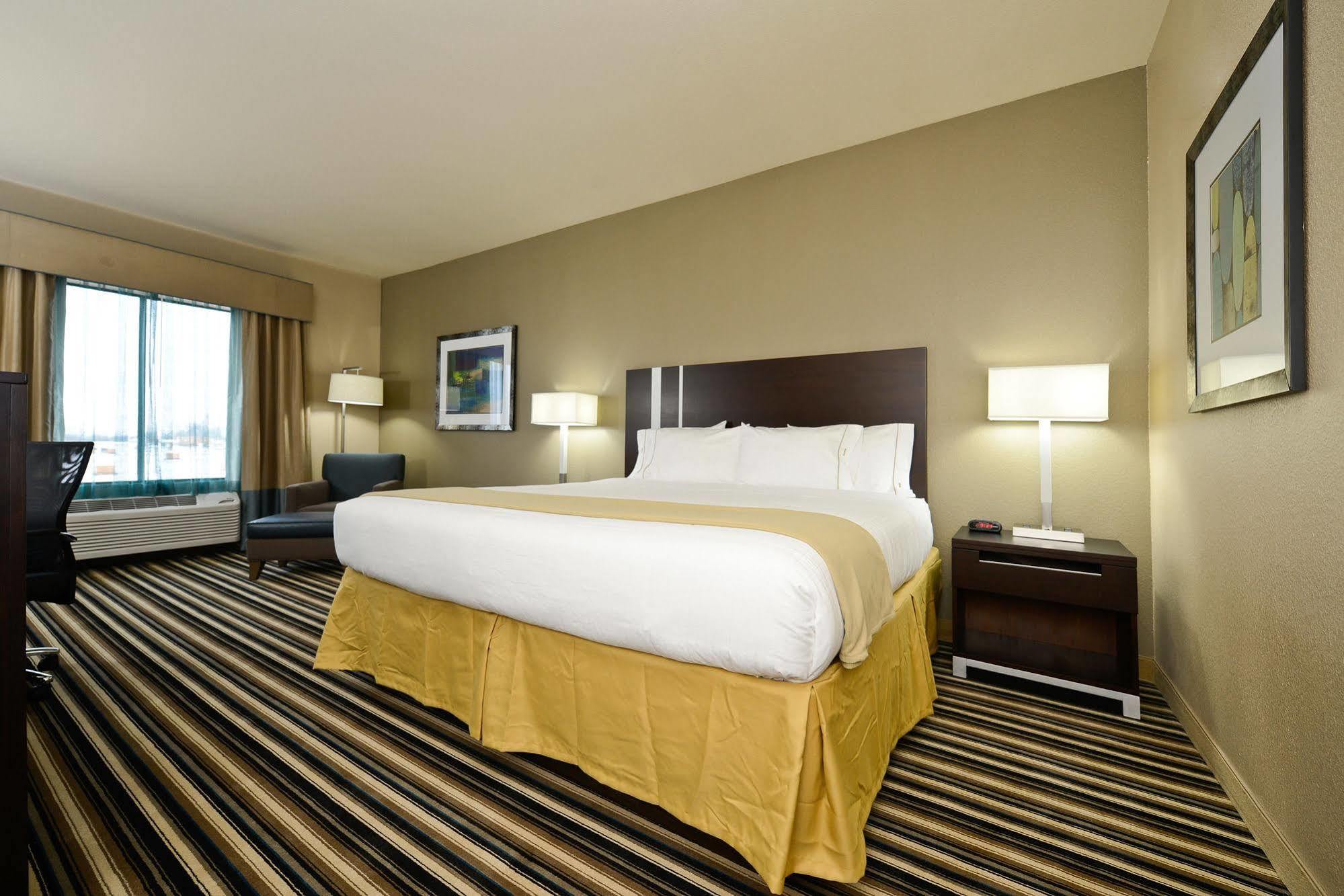 Holiday Inn Express & Suites Forrest City By Ihg Exterior foto